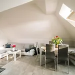 Buzavirag Apartmán Keszthely